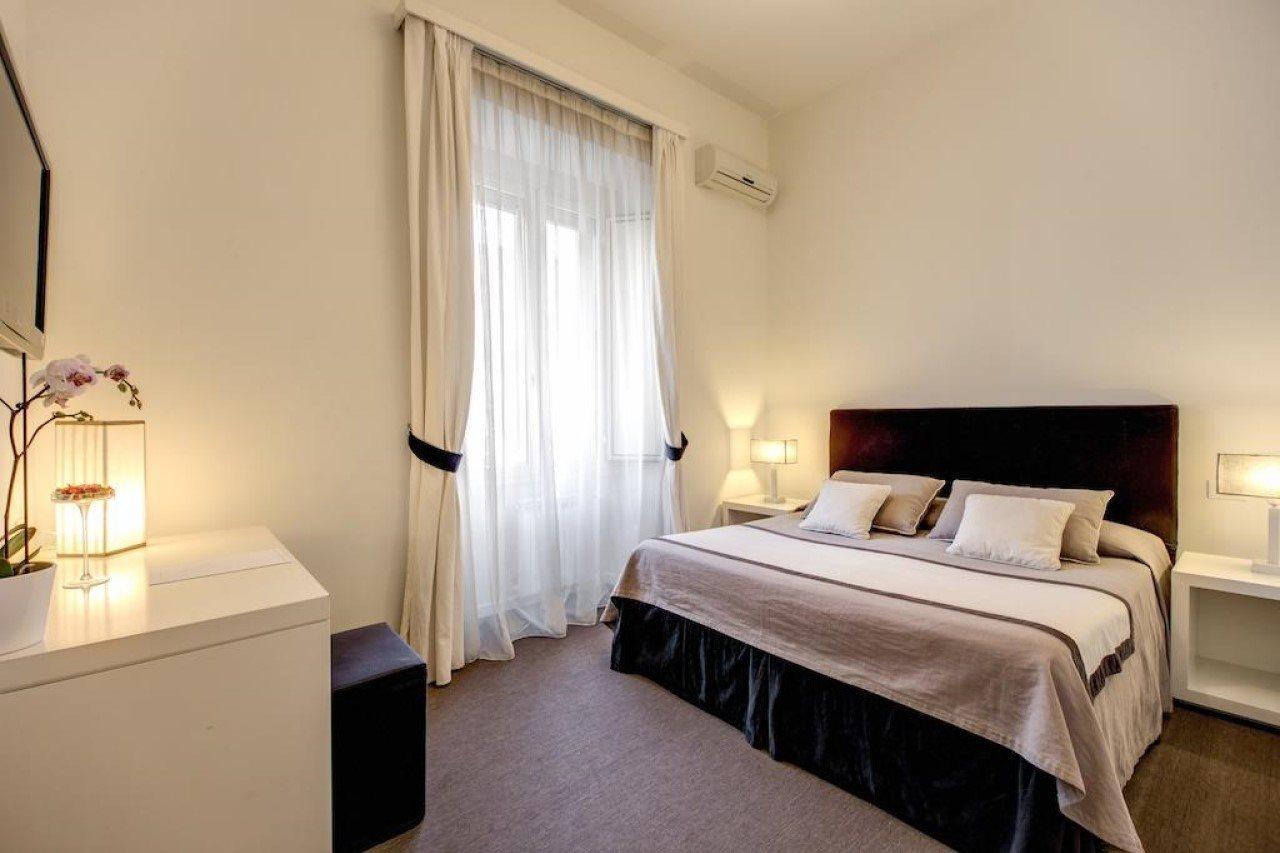 Residenza Bourbon Hotel Rome Bagian luar foto